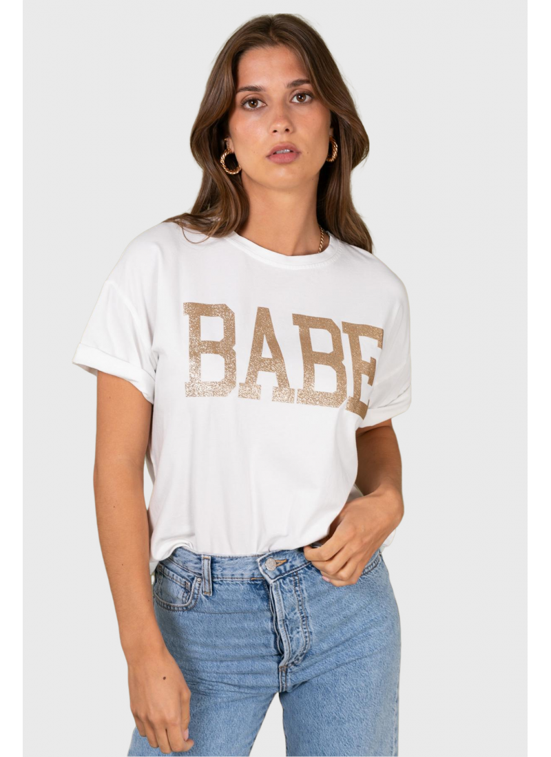 T-SHIRT BABE