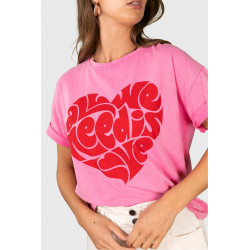 T-SHIRT ALL WE NEED IS LOVE